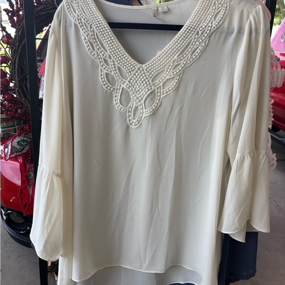 Elegant White Women's Top with Lace Detail